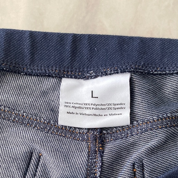 Dark wash denim leggings - Picture 6 of 7